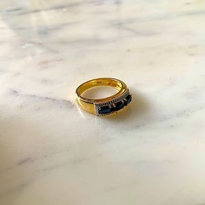 Vintage Sapphire Ring Size 7 with Appraisal Certificate